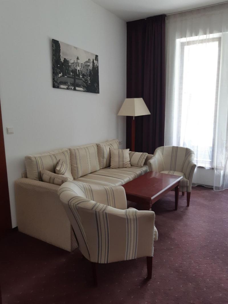 Hotel Park Avenue **** Piest'any Eksteriør bilde