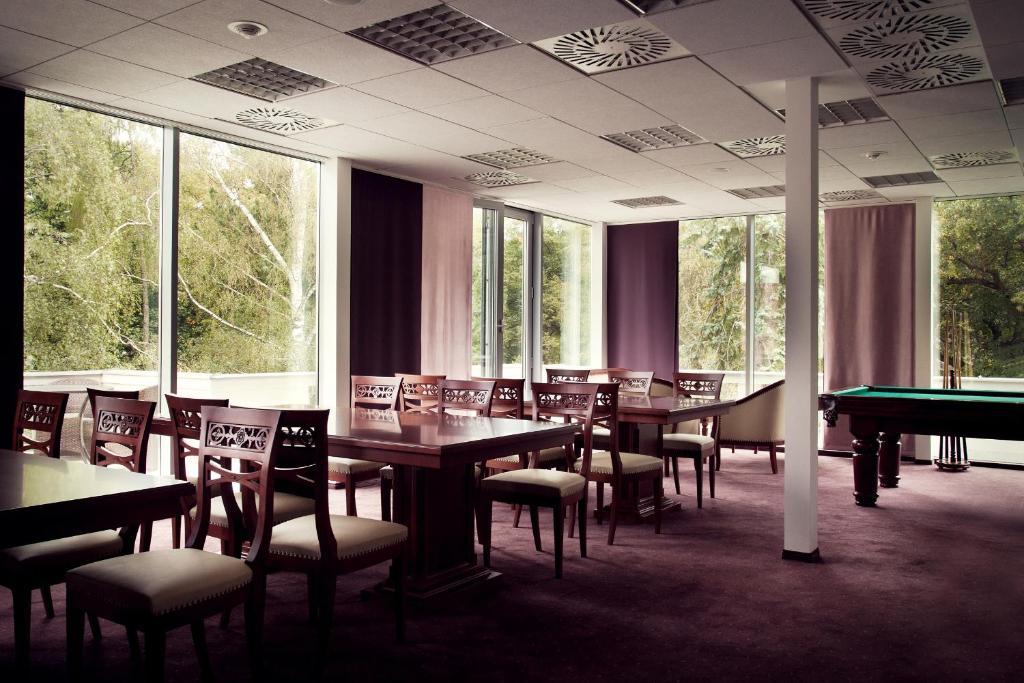 Hotel Park Avenue **** Piest'any Eksteriør bilde